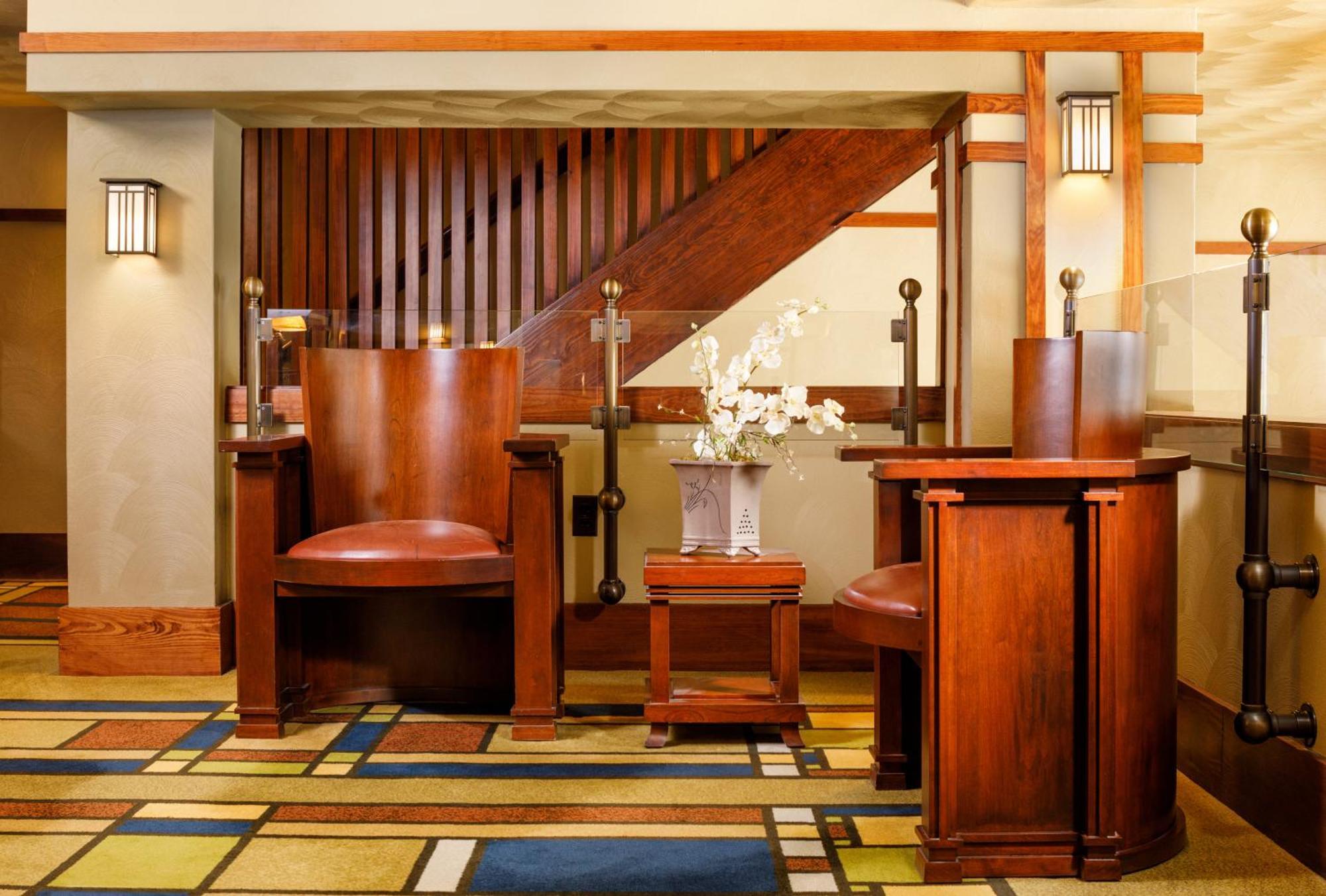 The Historic Park Inn Hotel Mason City Exterior photo