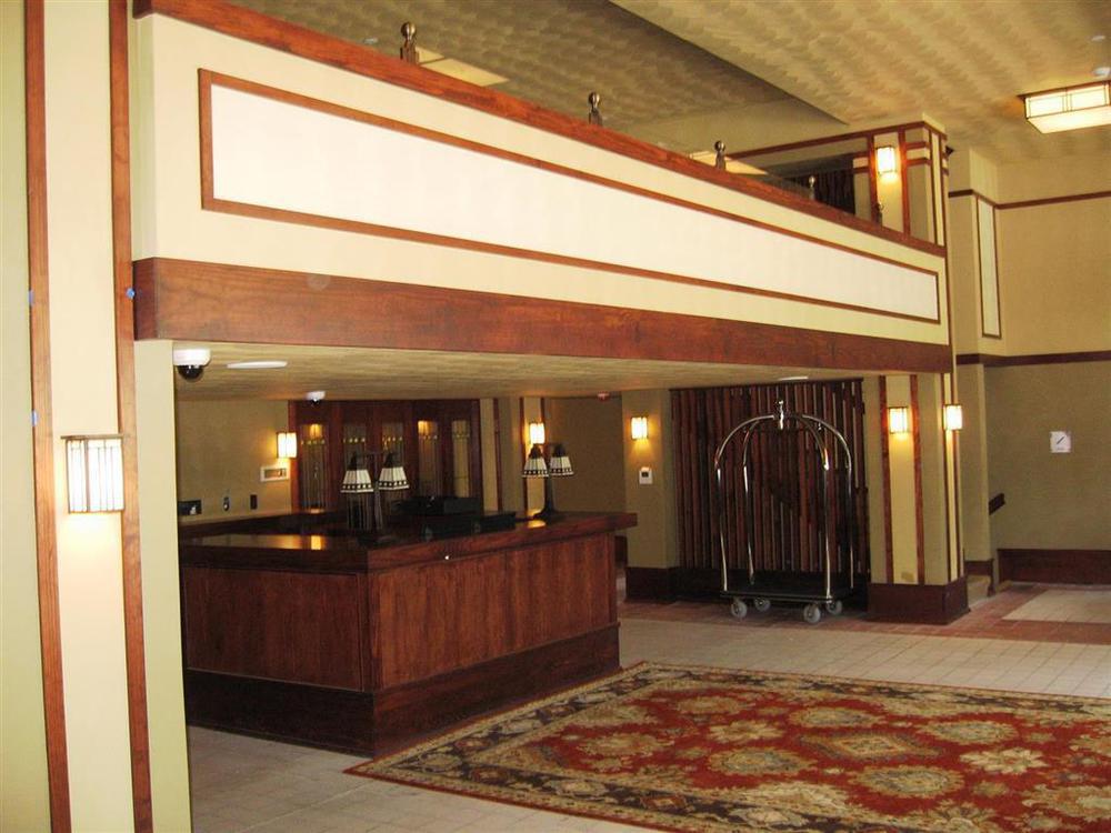 The Historic Park Inn Hotel Mason City Interior photo