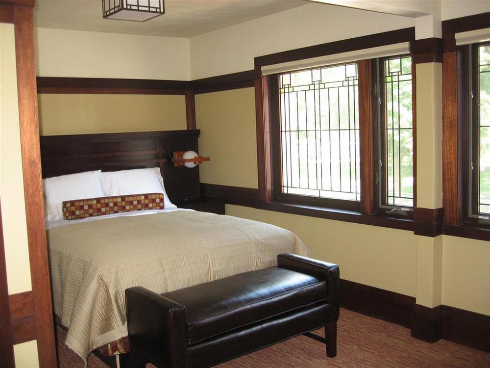 The Historic Park Inn Hotel Mason City Room photo